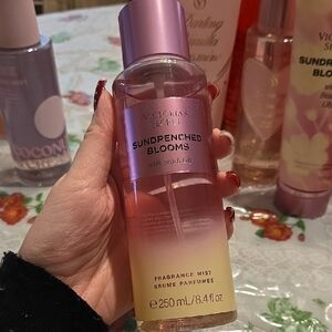 Nwt Victoria's Secret Sundrenched Blooms